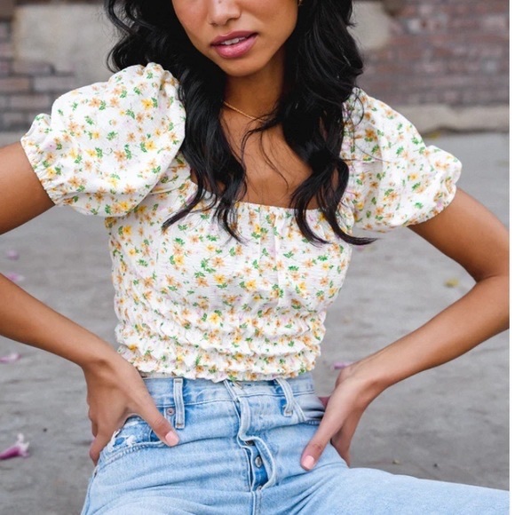 NWT Elodie Floral Square Neck Smocked Puff Sleeve Pink Orange Crop Top- Sz Large - Picture 4 of 9